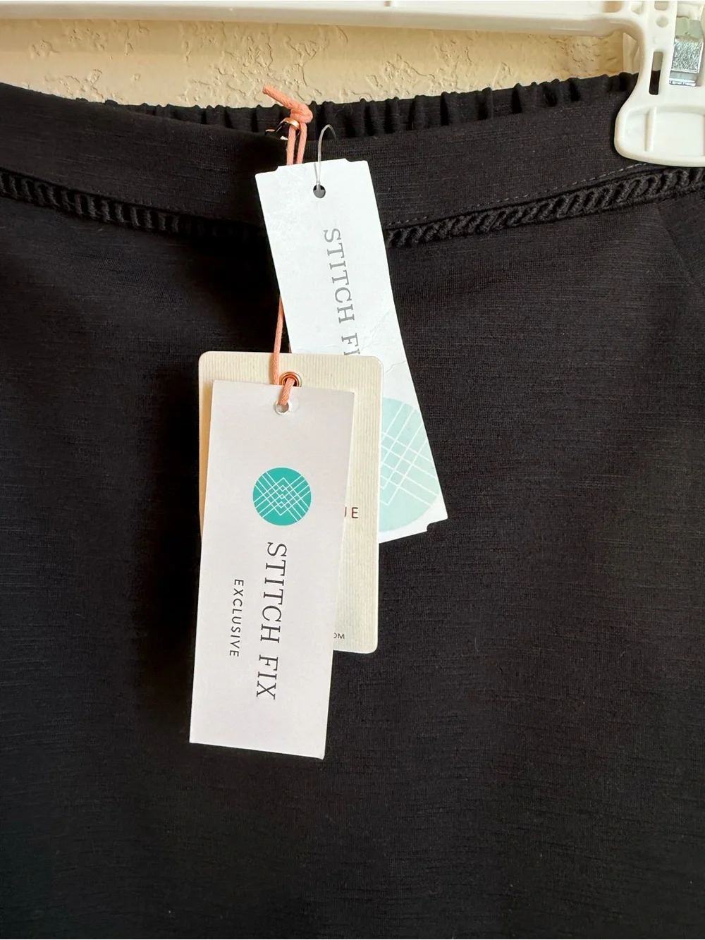 NWT Skies Are Blue Scallop Hem Skirt
